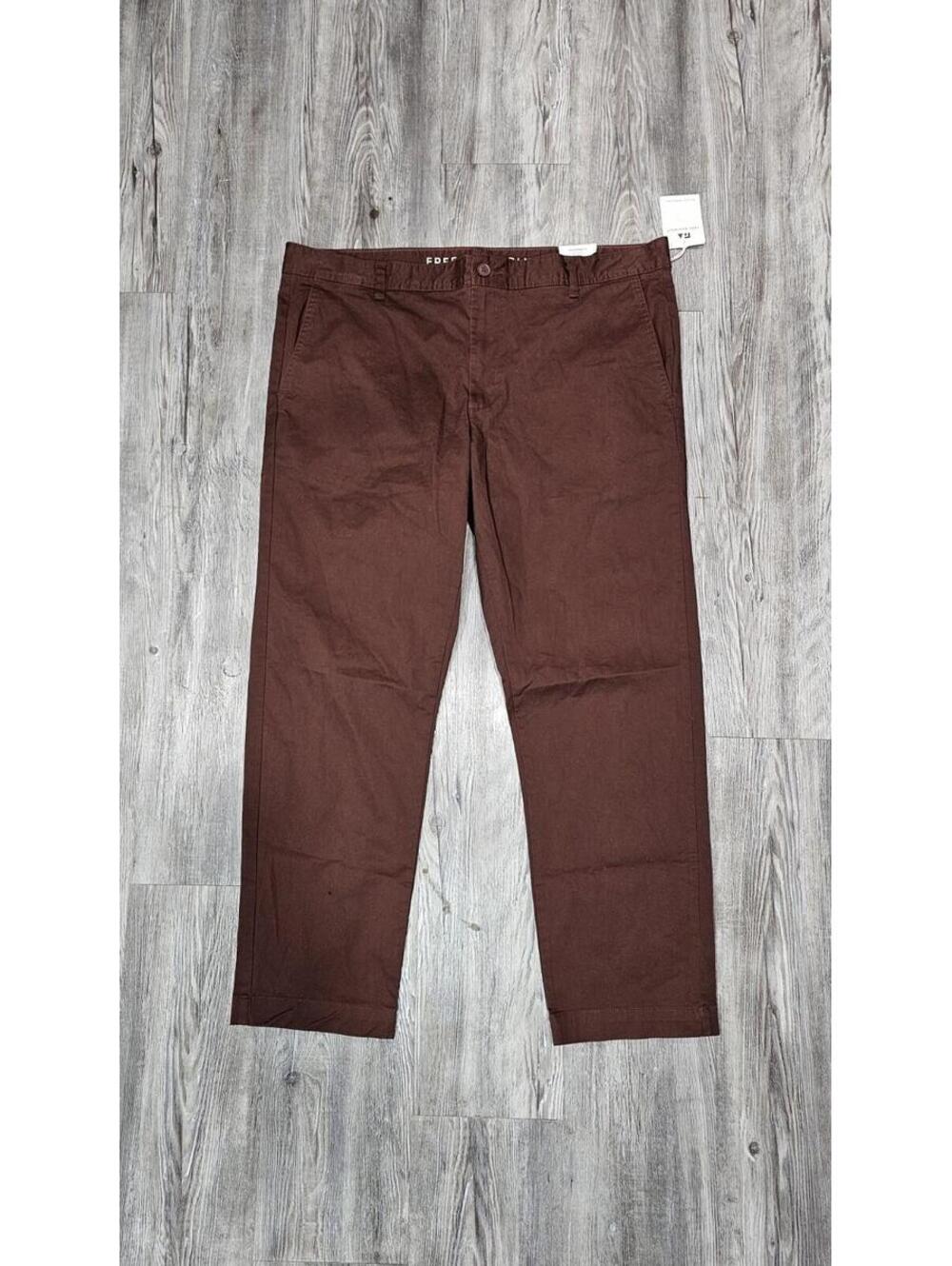 Free Assembly Brown Pants Men’s Size 40x30 NWT Casual Chinos